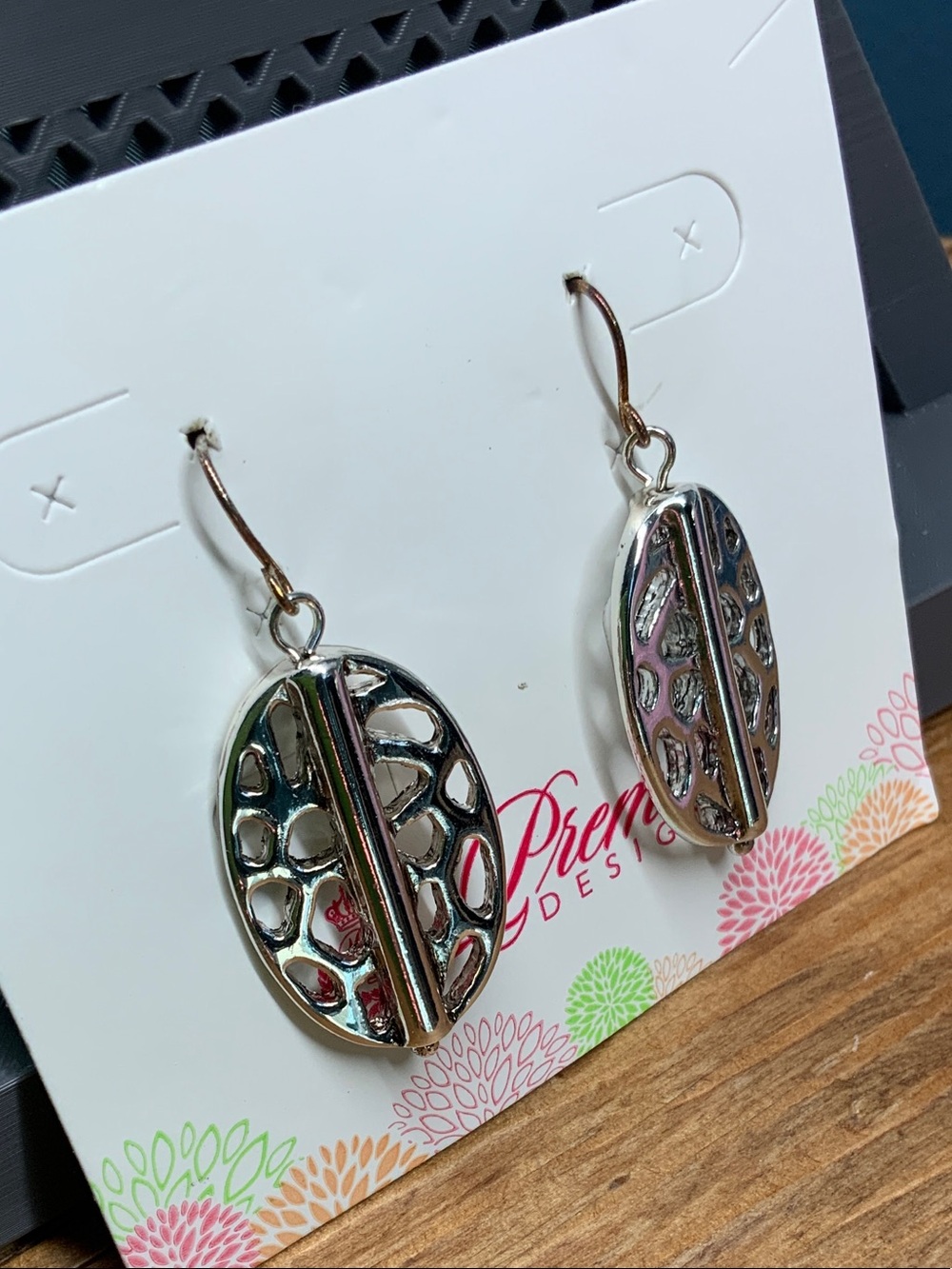 Premier Designs "Del Monte" Silver Oval Cutout Dangle Earrings